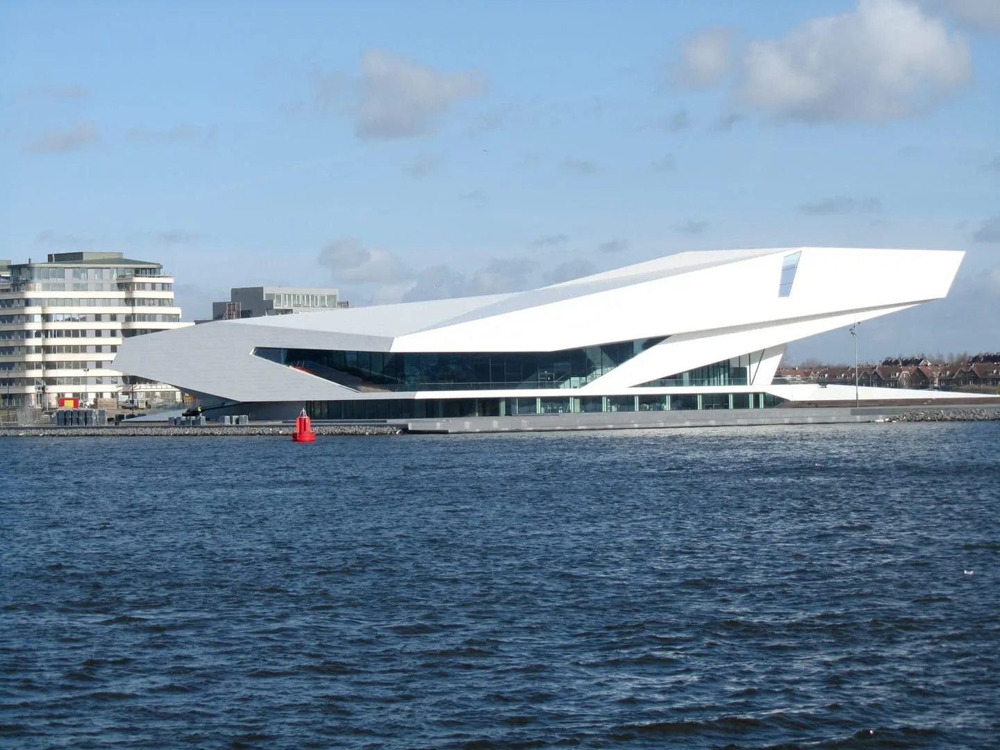 Eye Filmmuseum across the IJ