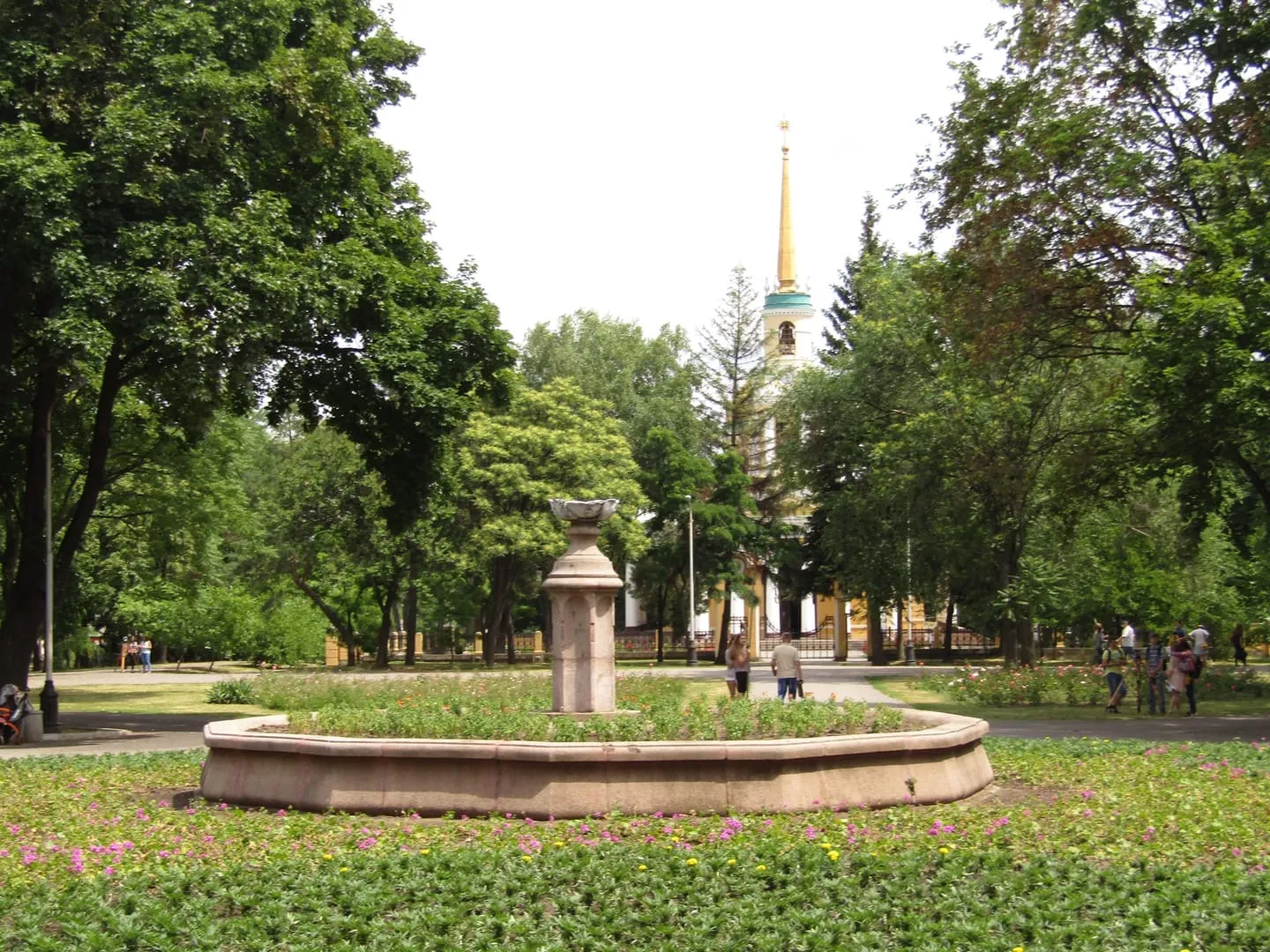 Преображенский собор и проспект Яворницкого