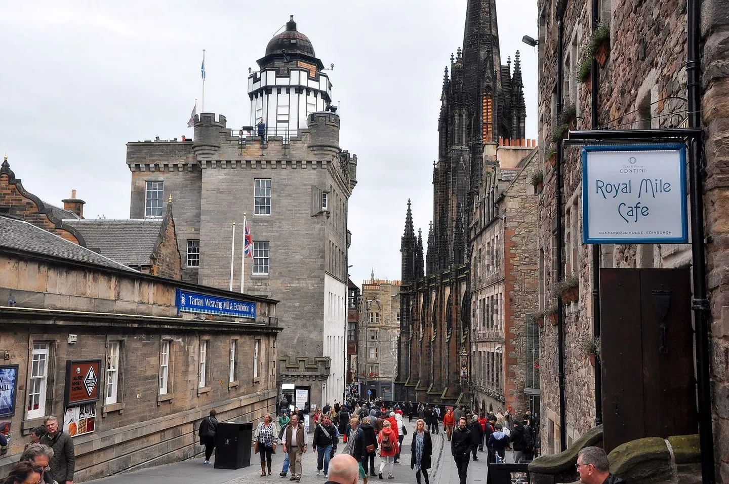 Royal Mile and Edinburgh Castle Esplanade