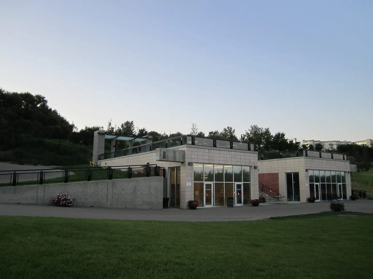Louise McKinney Riverfront Walk