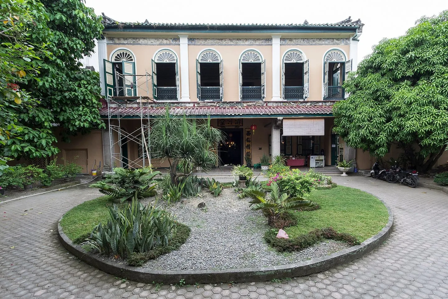 Tjong A Fie Mansion