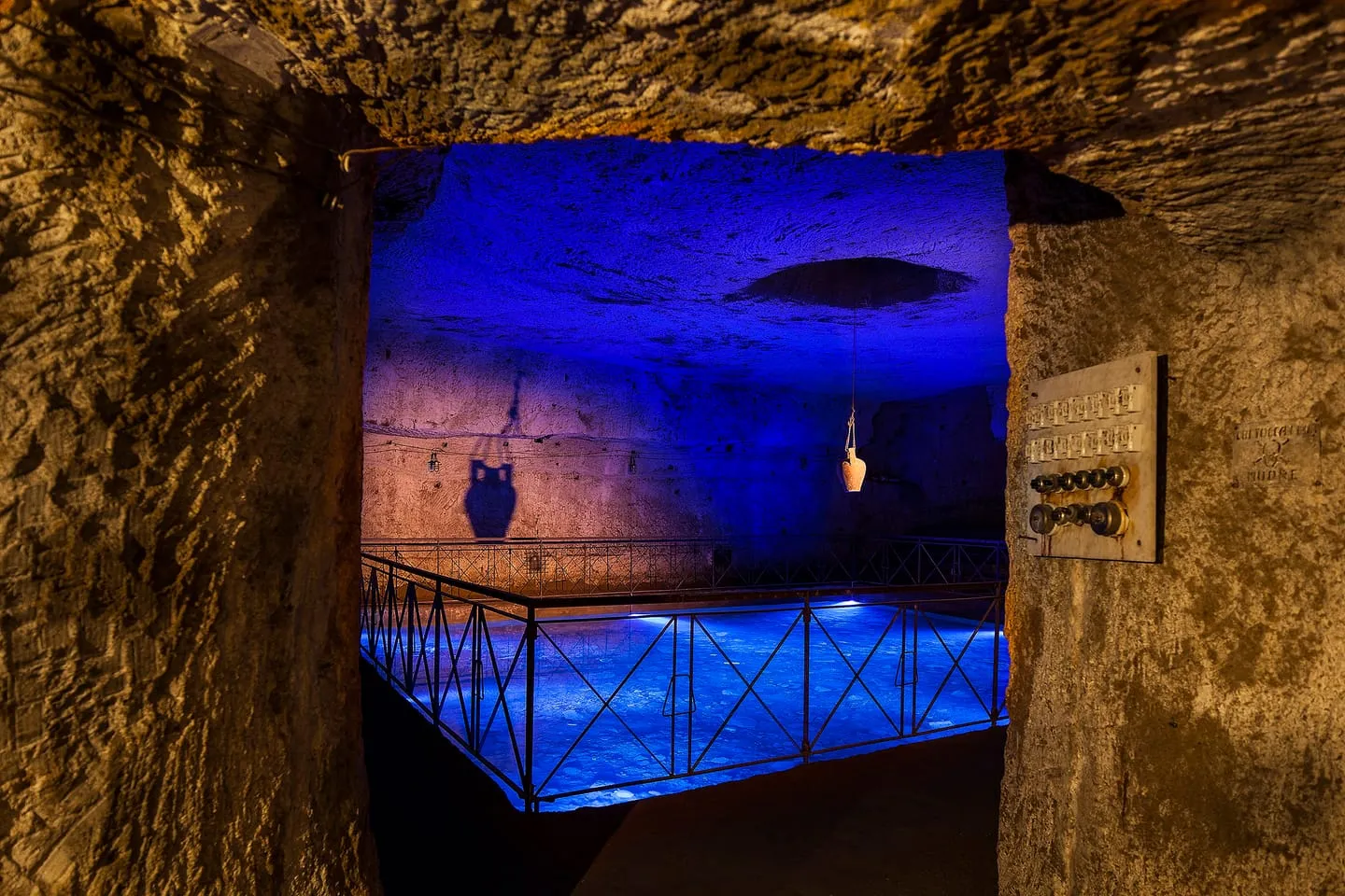 Galleria Borbonica underground tour